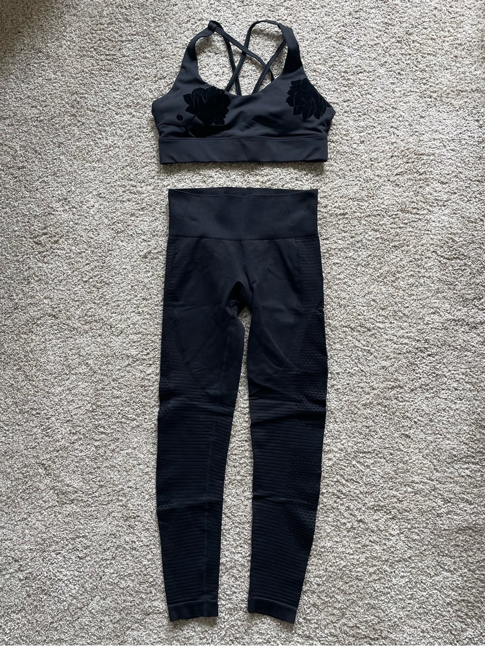 Black Floral Appliqué Sports Bra & High-Waist Leggings Set